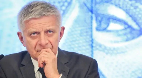 Ile zarabiał Belka w NBP? Zaskakujące fakty o jego wynagrodzeniu