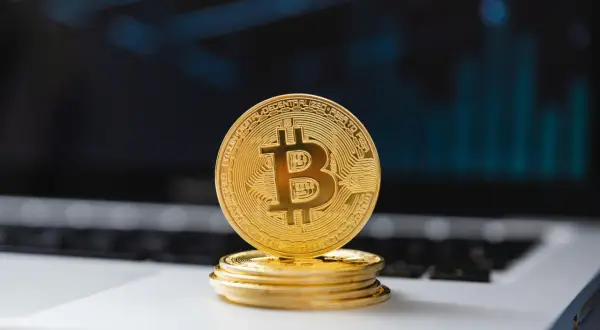 Najważniejsze wydarzenia w historii Bitcoina – kamienie milowe